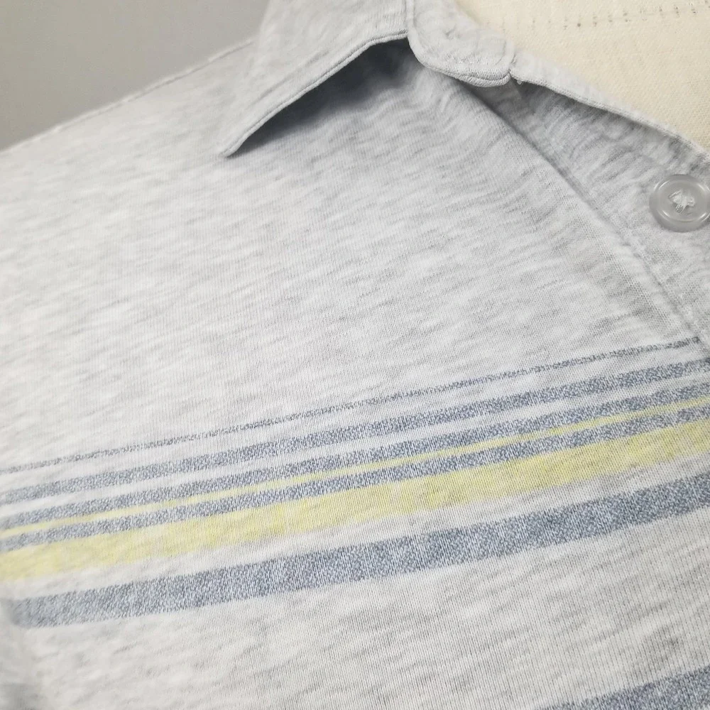 TravisMathew Polo Shirt Mens Medium Gray Chest Stripe Golf Casual Performance
